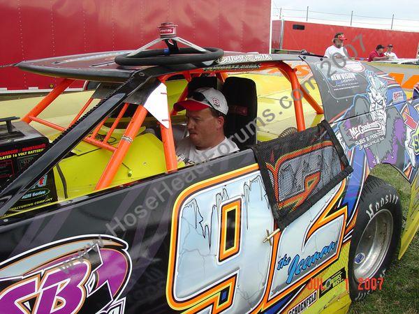 Kurt Abel warming up Delbert Smith's latemodel 7/01/2007 Belleville