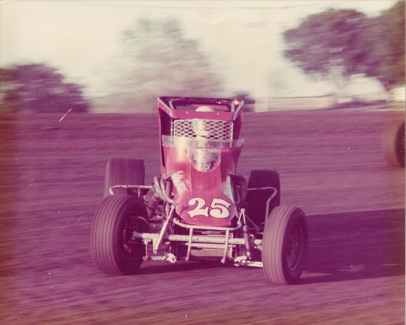 1974-Jerry Wilson 180 degree header car