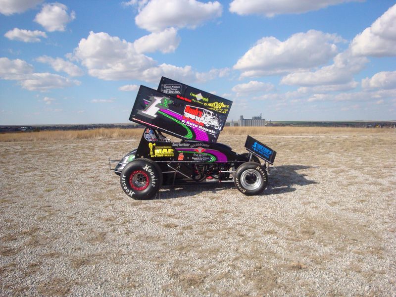 Garry Lee Maier driving for the Ochs Brothers in 2009