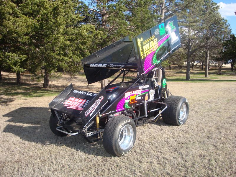 Garry Lee Maier driving for the Ochs Brothers in 2009