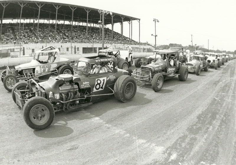 Dale%20McDaniels%20on%20pole%20for%20special%2050%20lap%20race%20at%20Muskogee.jpg