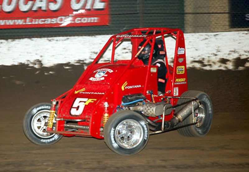 '08 Chili Bowl Driving for Wayne Simmons of F5 Twister Chassis