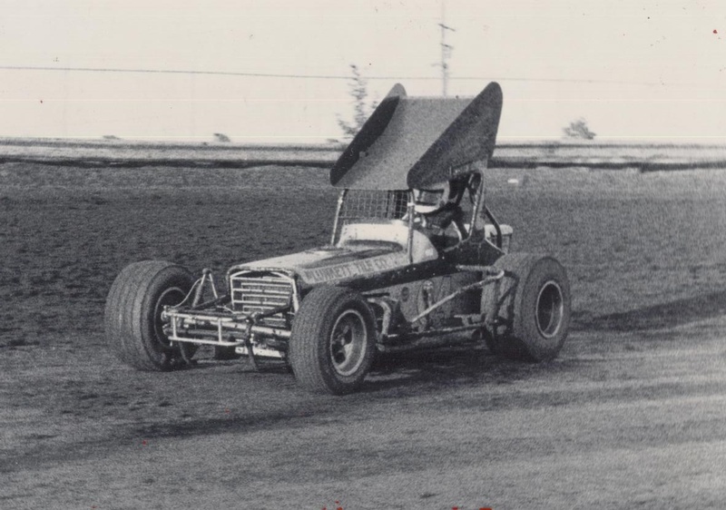 BOBBY WALKER #64(crawfords old car)