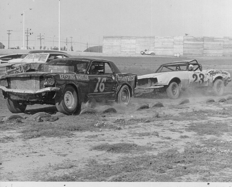 1975 Gene Doud#16 and Denny Moore#23(tulsa)